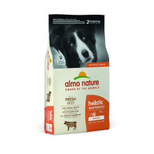 Корм Almo Nature для взрослых собак средних пород с говядиной